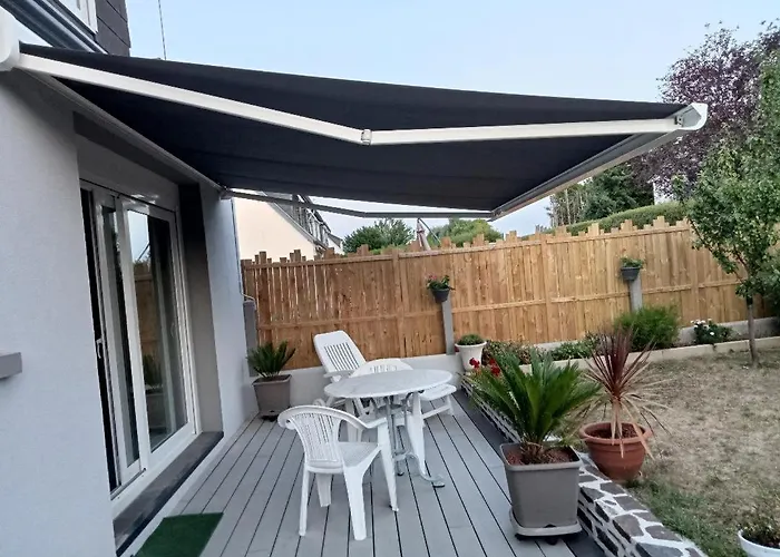 Privee Dans Maison Proche Du Mont Saint-michel Alloggio in famiglia *